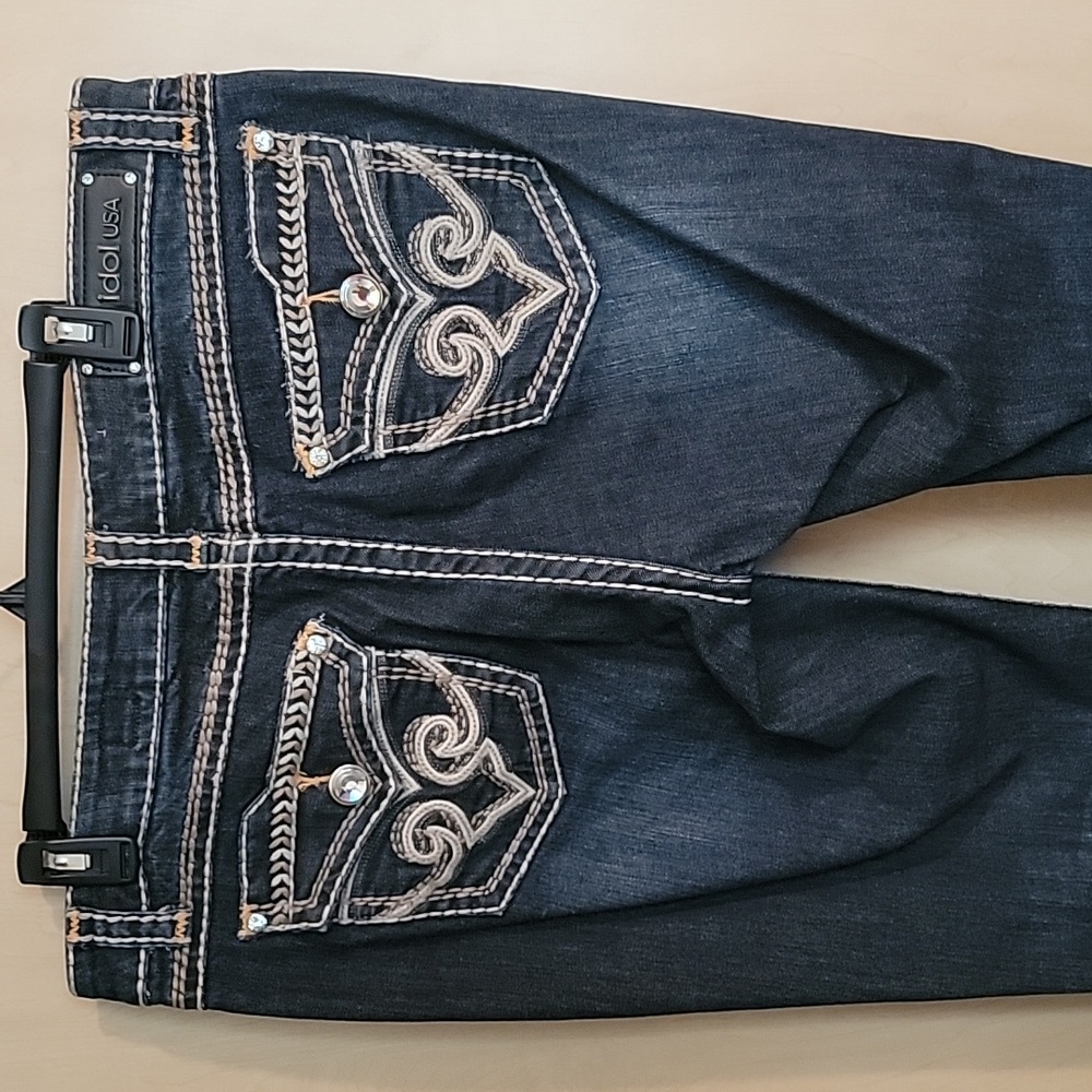 L.A. Idol Jeans - size is 37 waist/34 inches